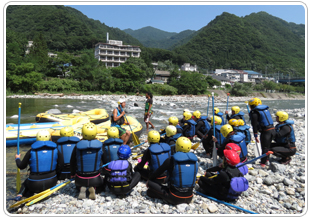 群馬県みなかみ町のラフティング